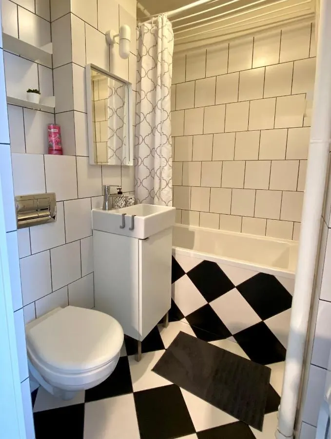 Stylecomfort Flamingo House Warsaw Apartment